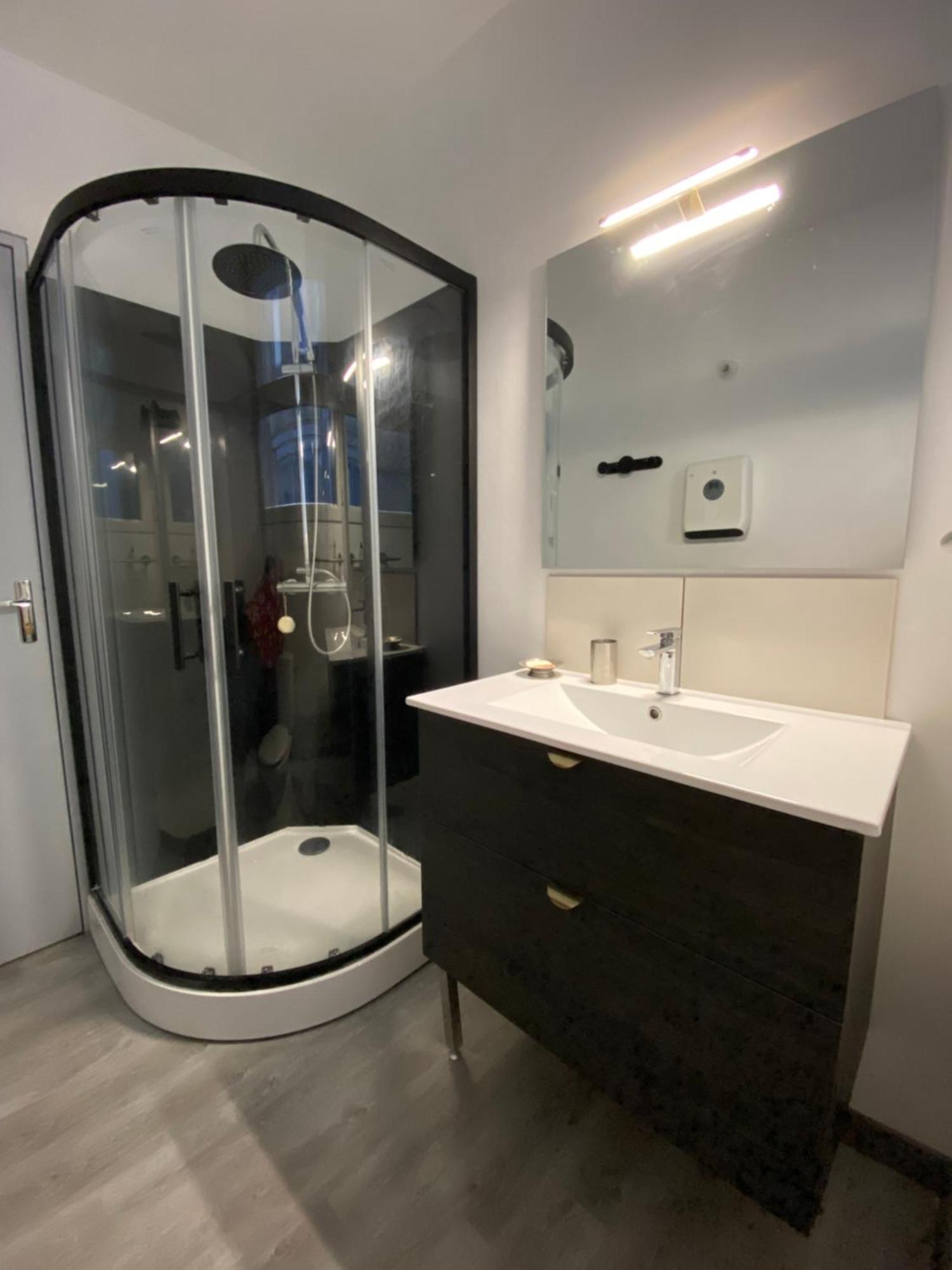 L'Adrien Studio Tout Confort Avec Terrasse Limoges Exterior foto